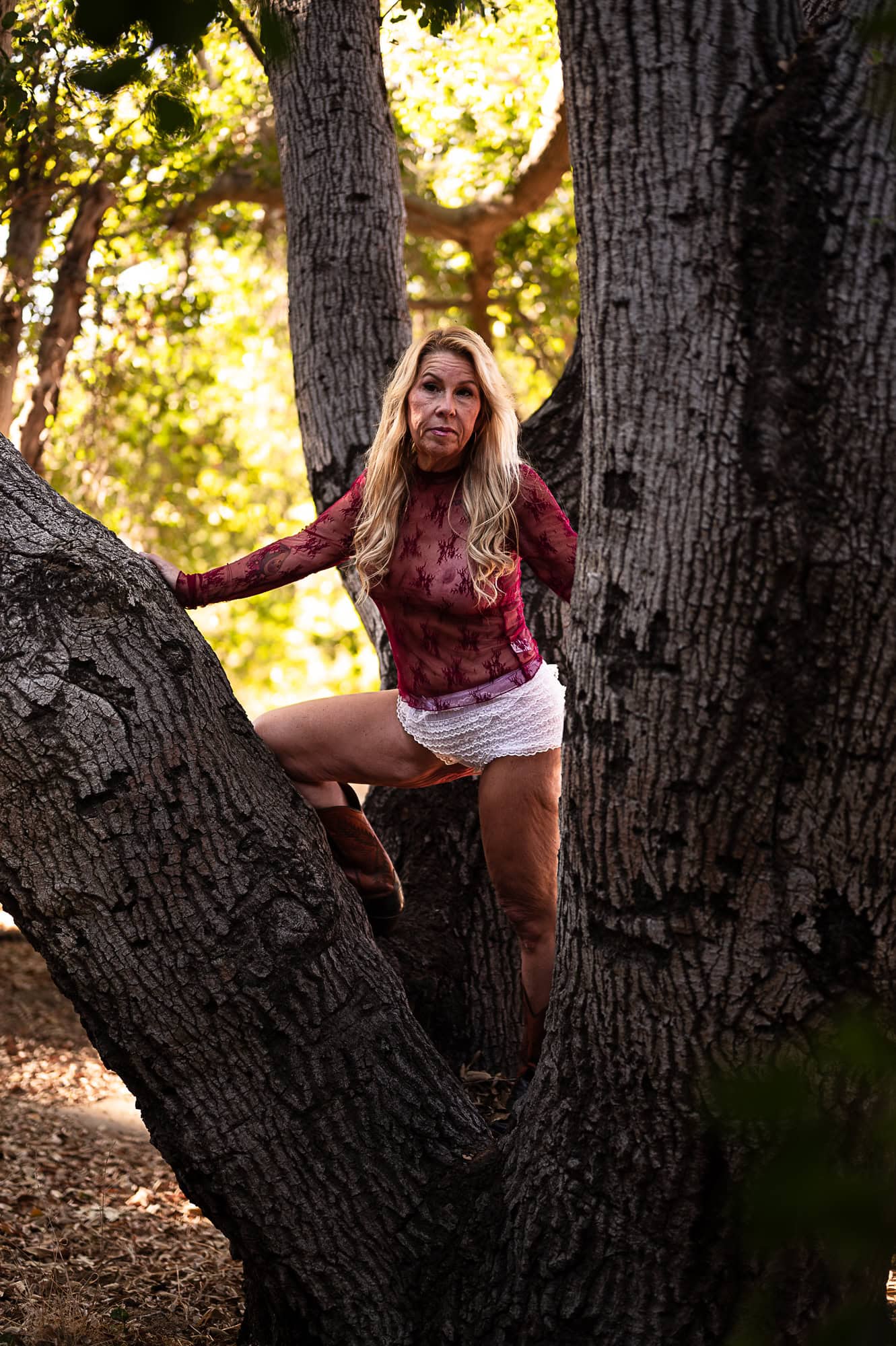 Massive Tree at Placeritas Canyon used for Outdoor Los Angeles Boudoir Session.